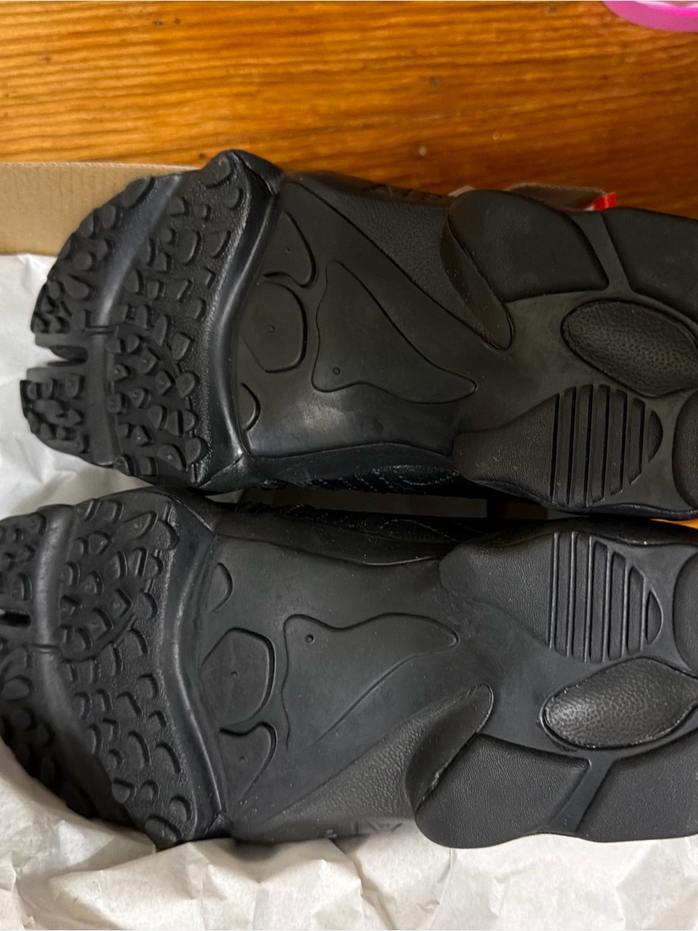 Nike Black leather Air Rift Sneakers - Picture 7 of 8